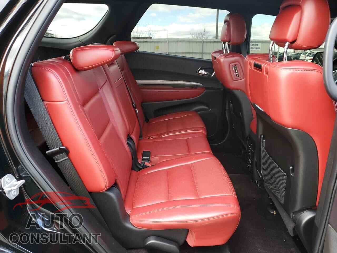 DODGE DURANGO 2018 - 1C4SDJCT5JC225166