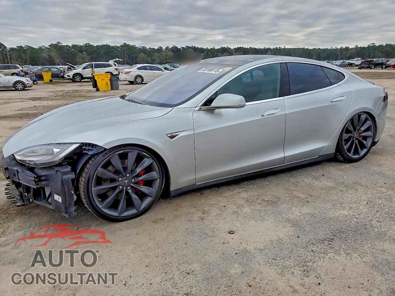 TESLA MODEL S 2015 - 5YJSA1E45FF120281