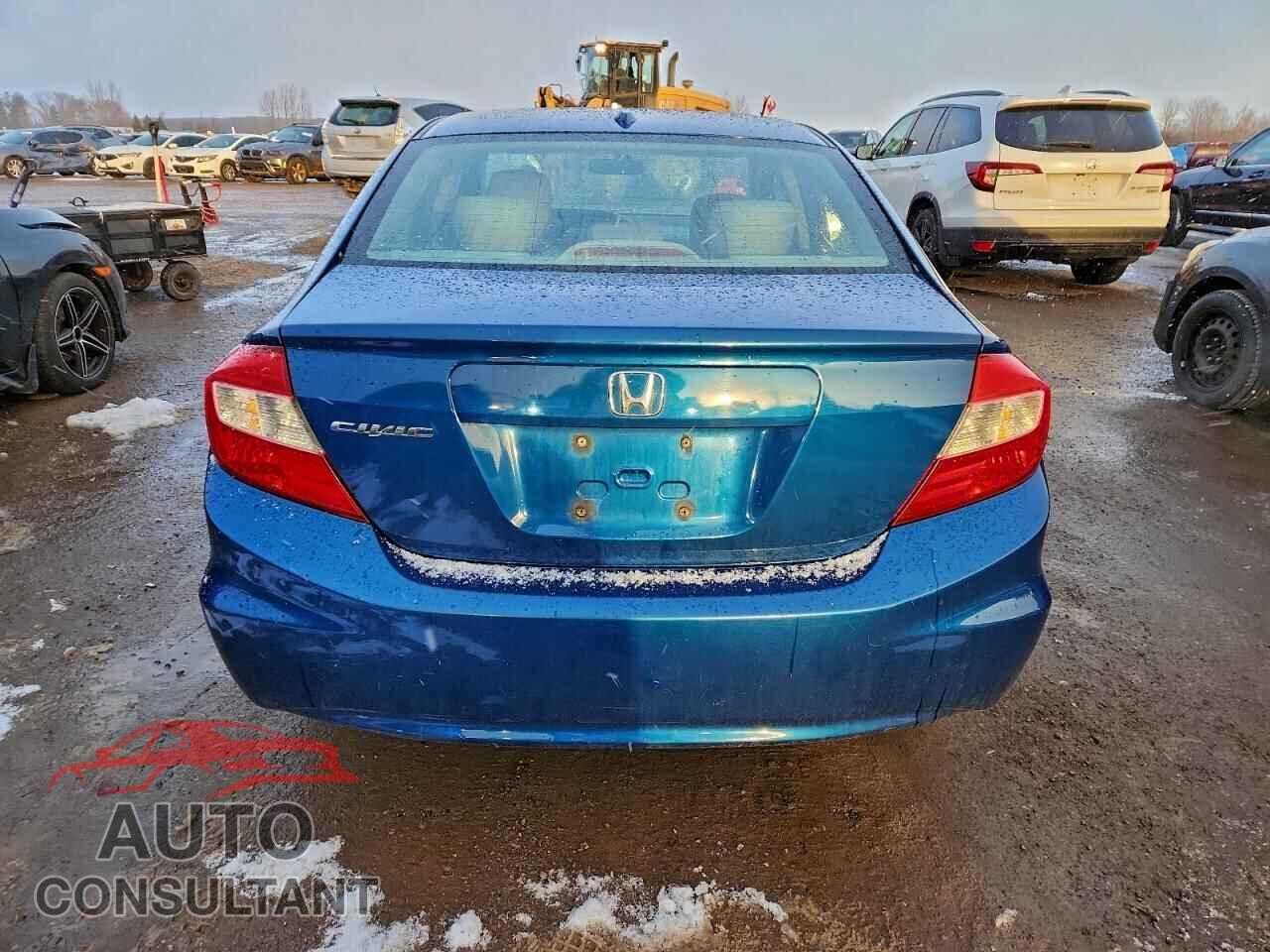 HONDA CIVIC 2012 - 2HGFB2F98CH040432