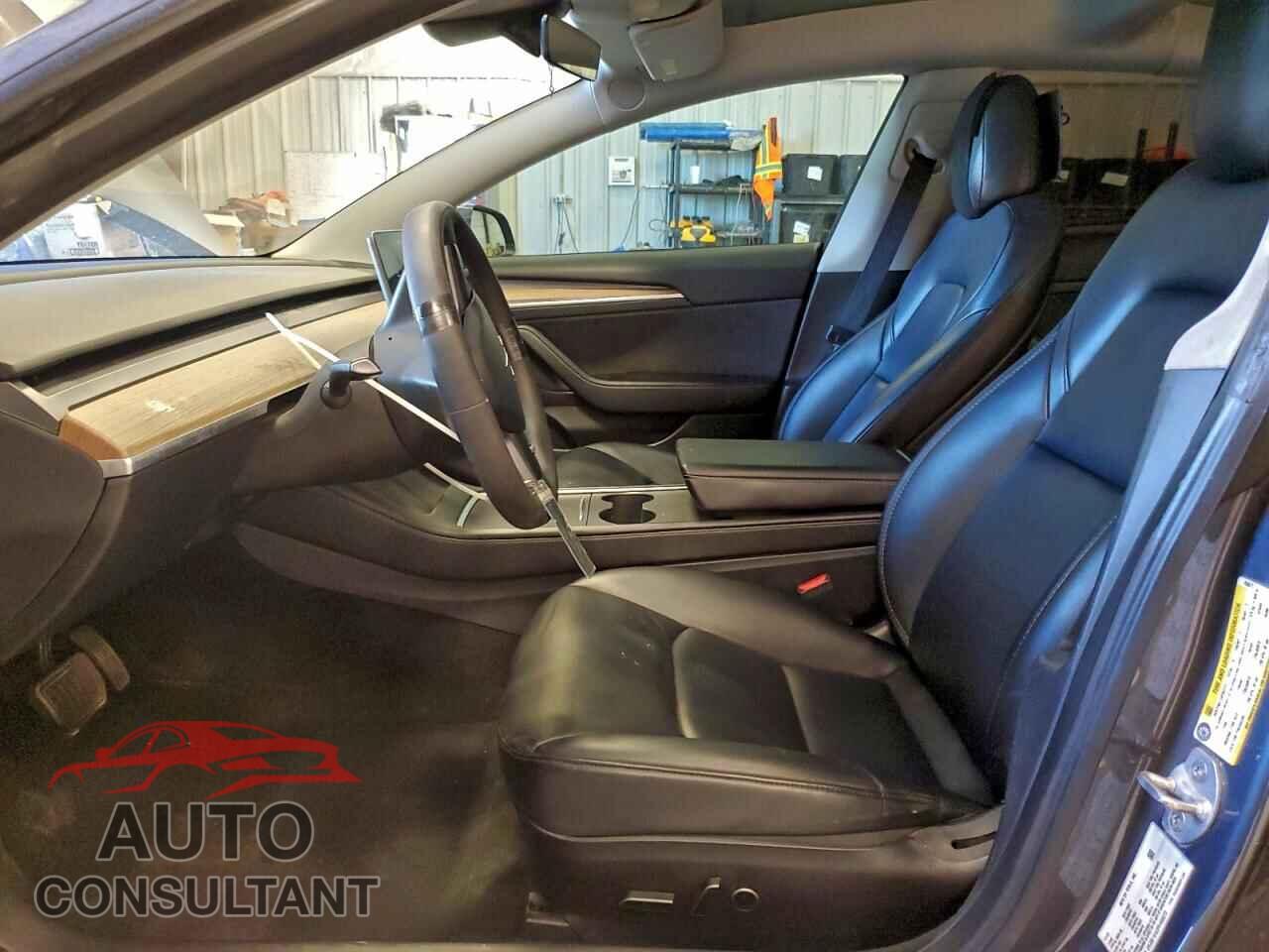 TESLA MODEL 3 2023 - 5YJ3E1EA3PF456673