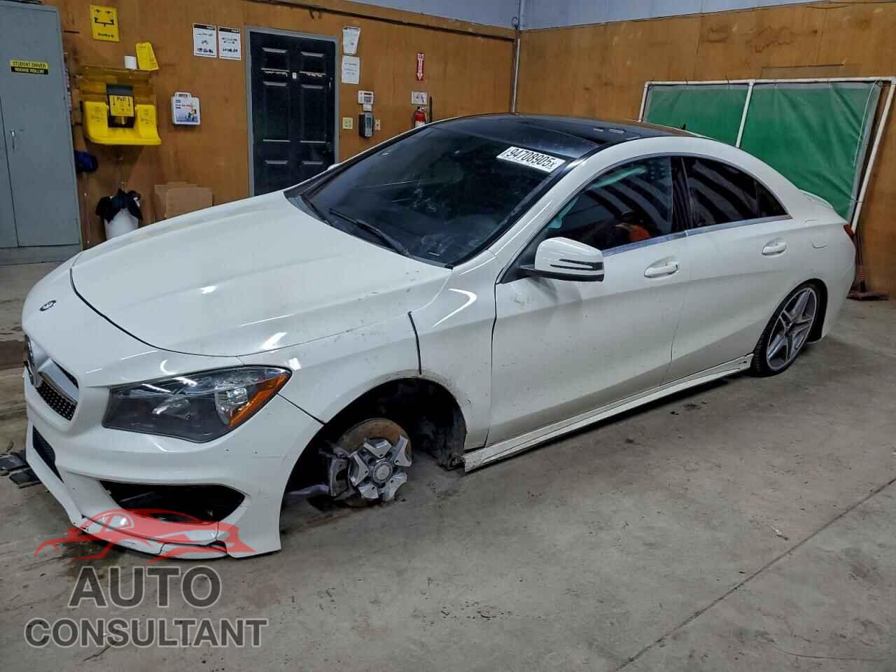 MERCEDES-BENZ CLA-CLASS 2014 - WDDSJ4EB4EN056692
