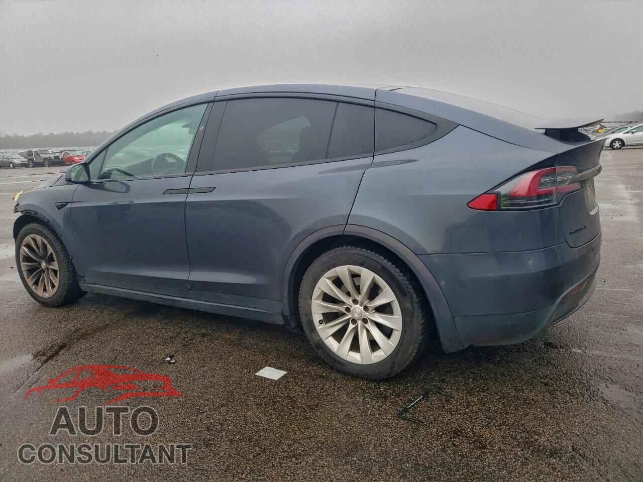 TESLA MODEL X 2017 - 5YJXCAE22HF077150