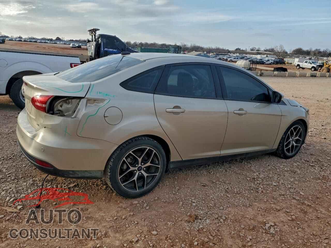 FORD FOCUS 2017 - 1FADP3H20HL210490