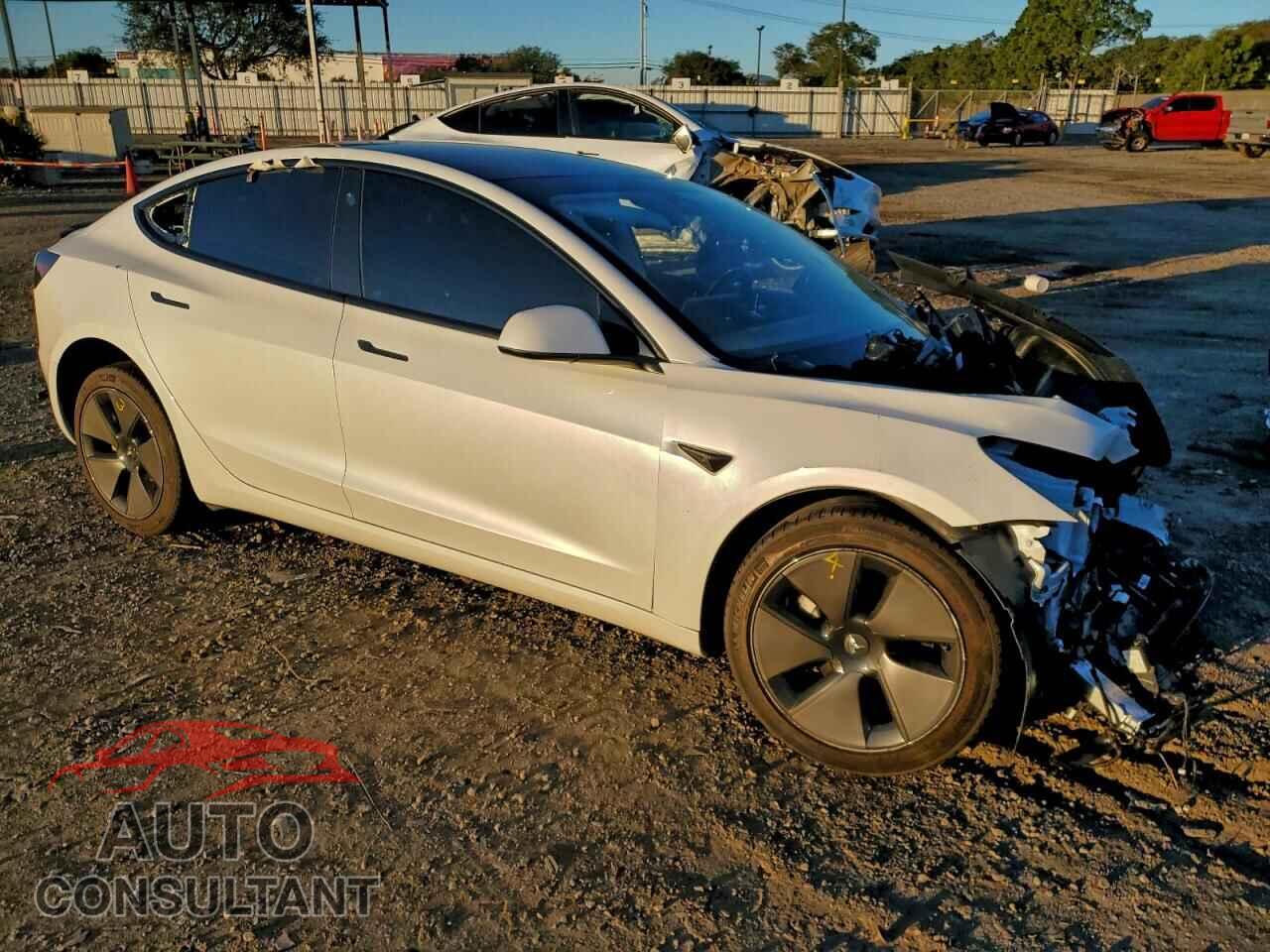 TESLA MODEL 3 2023 - 5YJ3E1EA3PF586162