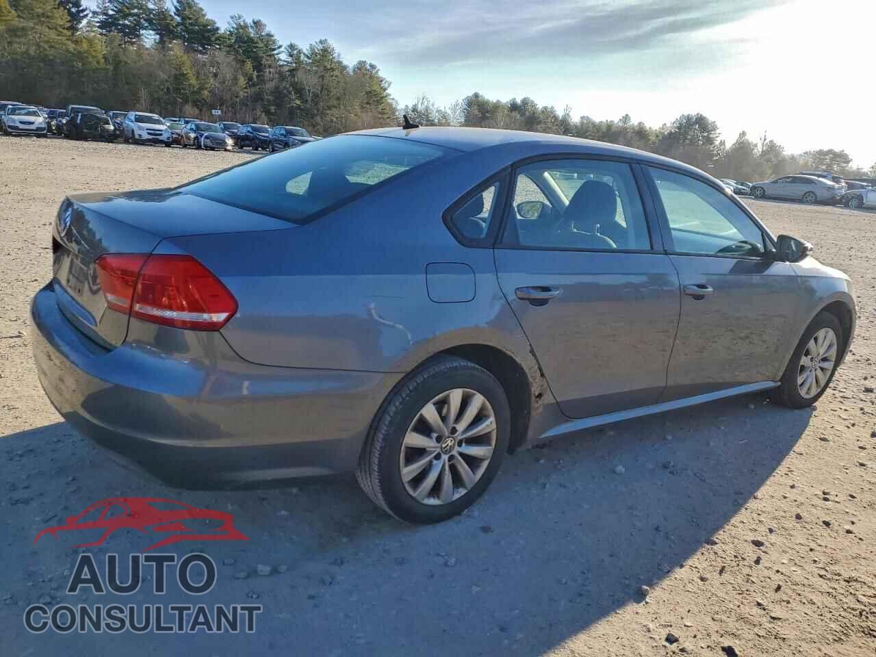 VOLKSWAGEN PASSAT 2012 - 1VWAP7A33CC038405