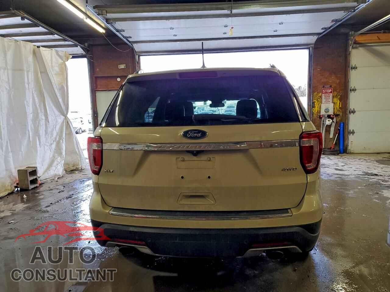 FORD EXPLORER 2018 - 1FM5K8D80JGA17318