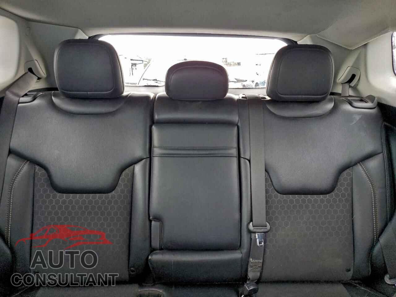 JEEP COMPASS 2019 - 3C4NJDBB2KT674780