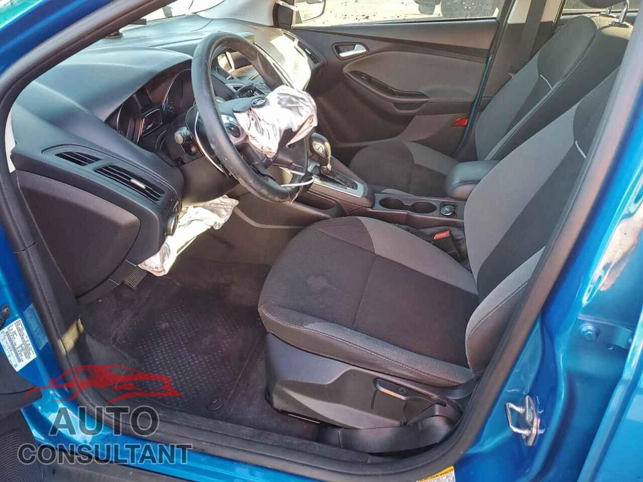 FORD FOCUS 2014 - 1FADP3F22EL410592