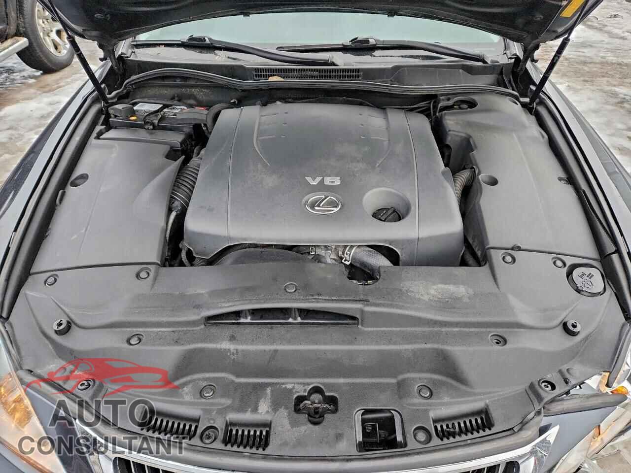 LEXUS IS 2011 - JTHCF5C25B5052489