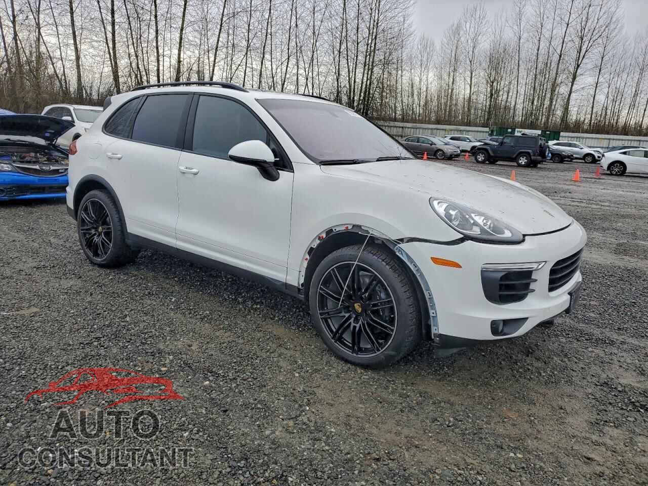 PORSCHE CAYENNE 2015 - WP1AF2A20FLA31401