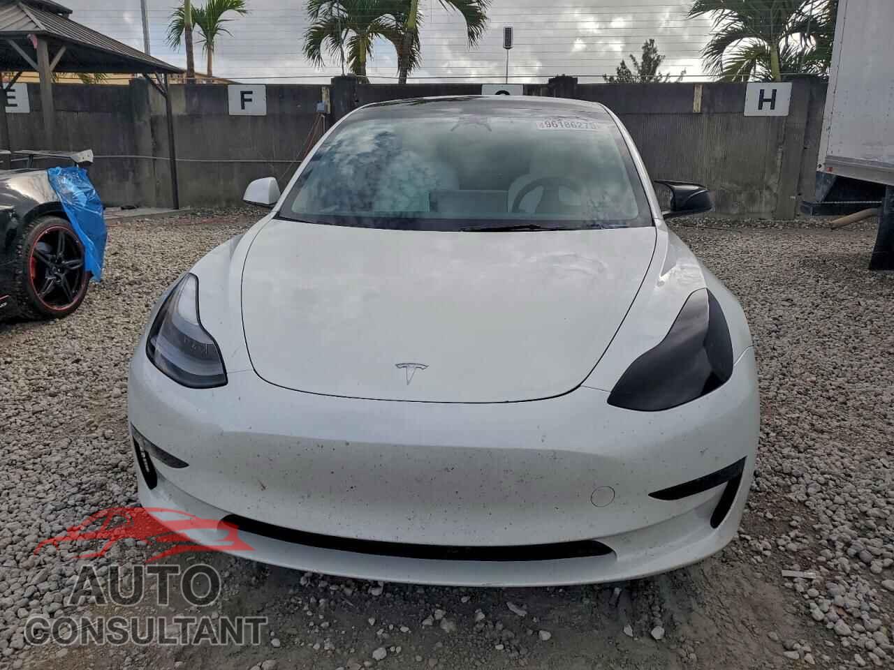 TESLA MODEL 3 2023 - 5YJ3E1EA8PF571415