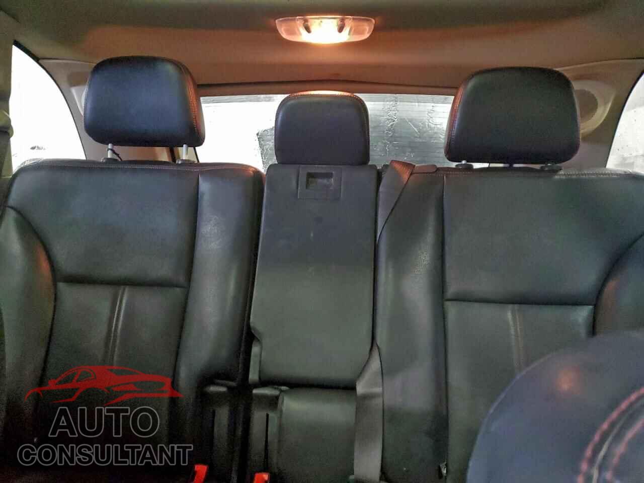 FORD EDGE 2011 - 2FMDK4KC1BBA09362