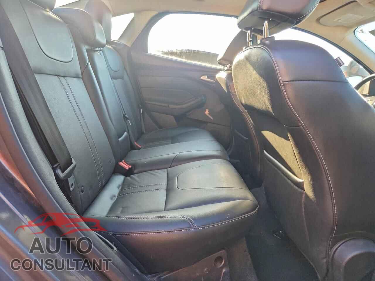 FORD FOCUS 2014 - 1FADP3F25EL222455