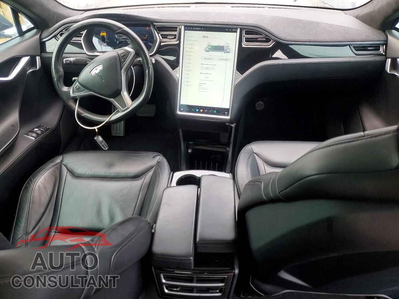 TESLA MODEL S 2015 - 5YJSA1E20FF118419