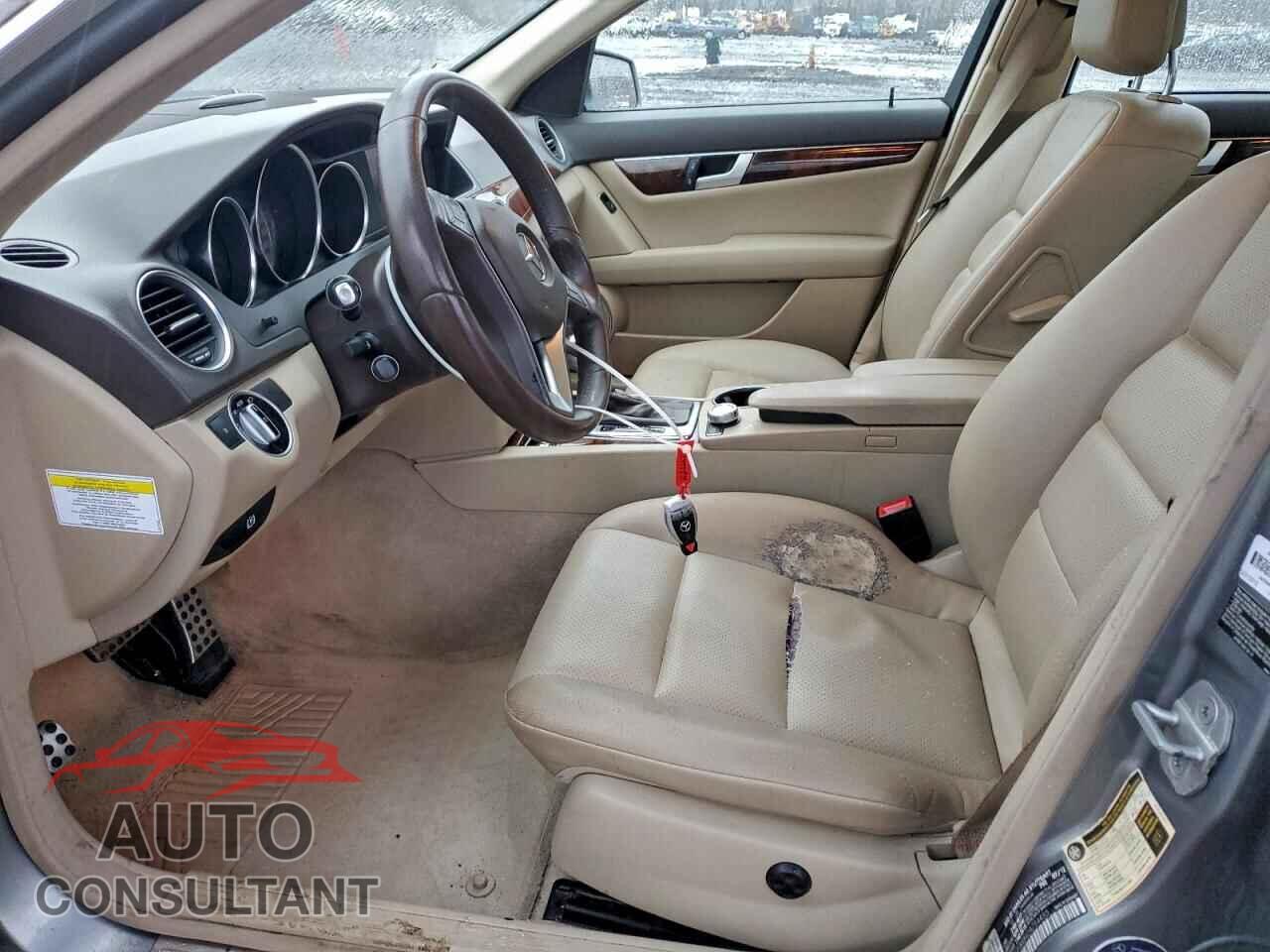 MERCEDES-BENZ C-CLASS 2013 - WDDGF8AB4DA754455