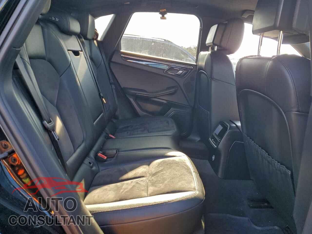 PORSCHE MACAN 2015 - WP1AB2A52FLB64540