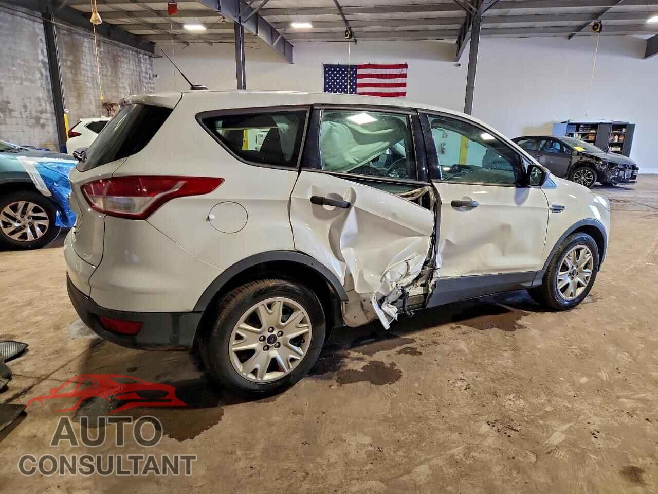 FORD ESCAPE 2013 - 1FMCU0F77DUD64917