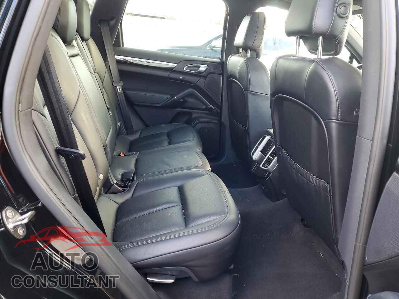 PORSCHE CAYENNE 2015 - WP1AB2A21FLA60627