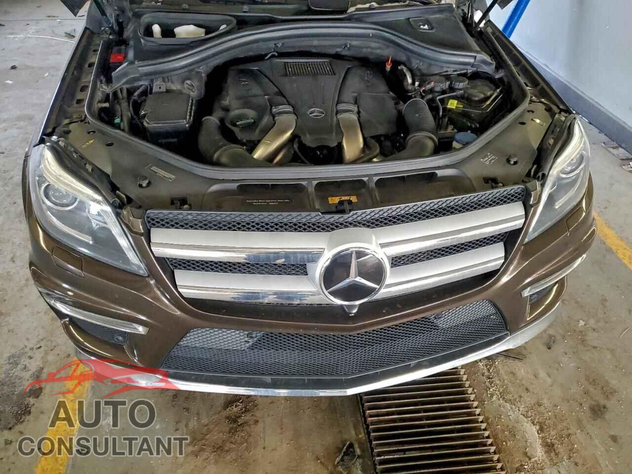 MERCEDES-BENZ GL-CLASS 2015 - 4JGDF7DEXFA502995