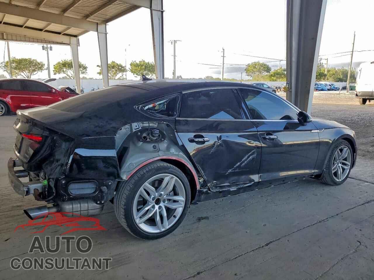 AUDI A5 2019 - WAUBNCF57KA028659