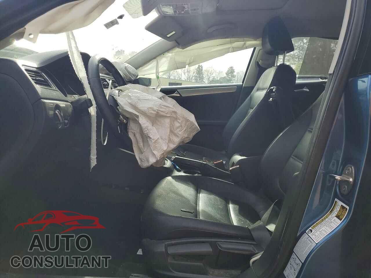 VOLKSWAGEN JETTA 2017 - 3VWDB7AJ9HM238737