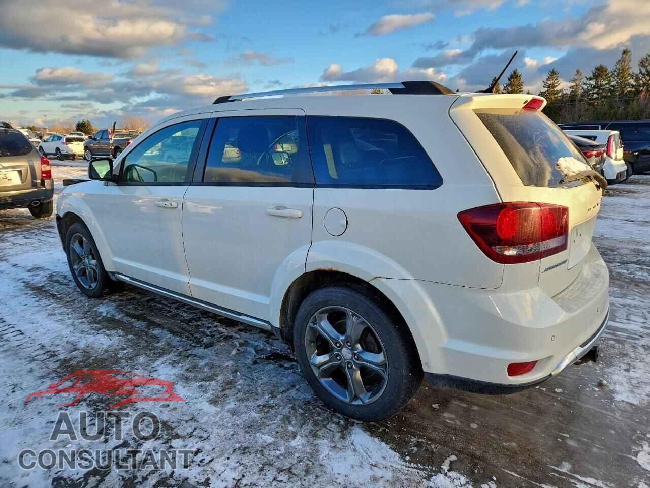 DODGE JOURNEY 2015 - 3C4PDCGG4FT562759