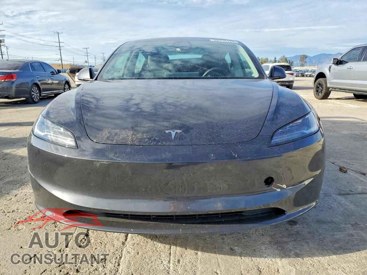 TESLA MODEL 3 2025 - 5YJ3E1EA2SF966487