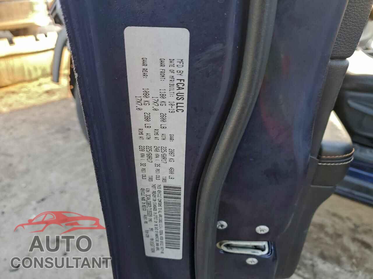 JEEP COMPASS 2020 - 3C4NJDBB7LT135329