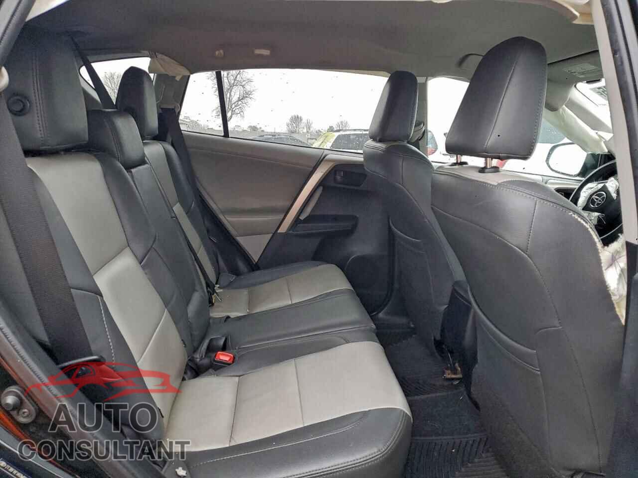 TOYOTA RAV4 2013 - 2T3BFREV6DW061774