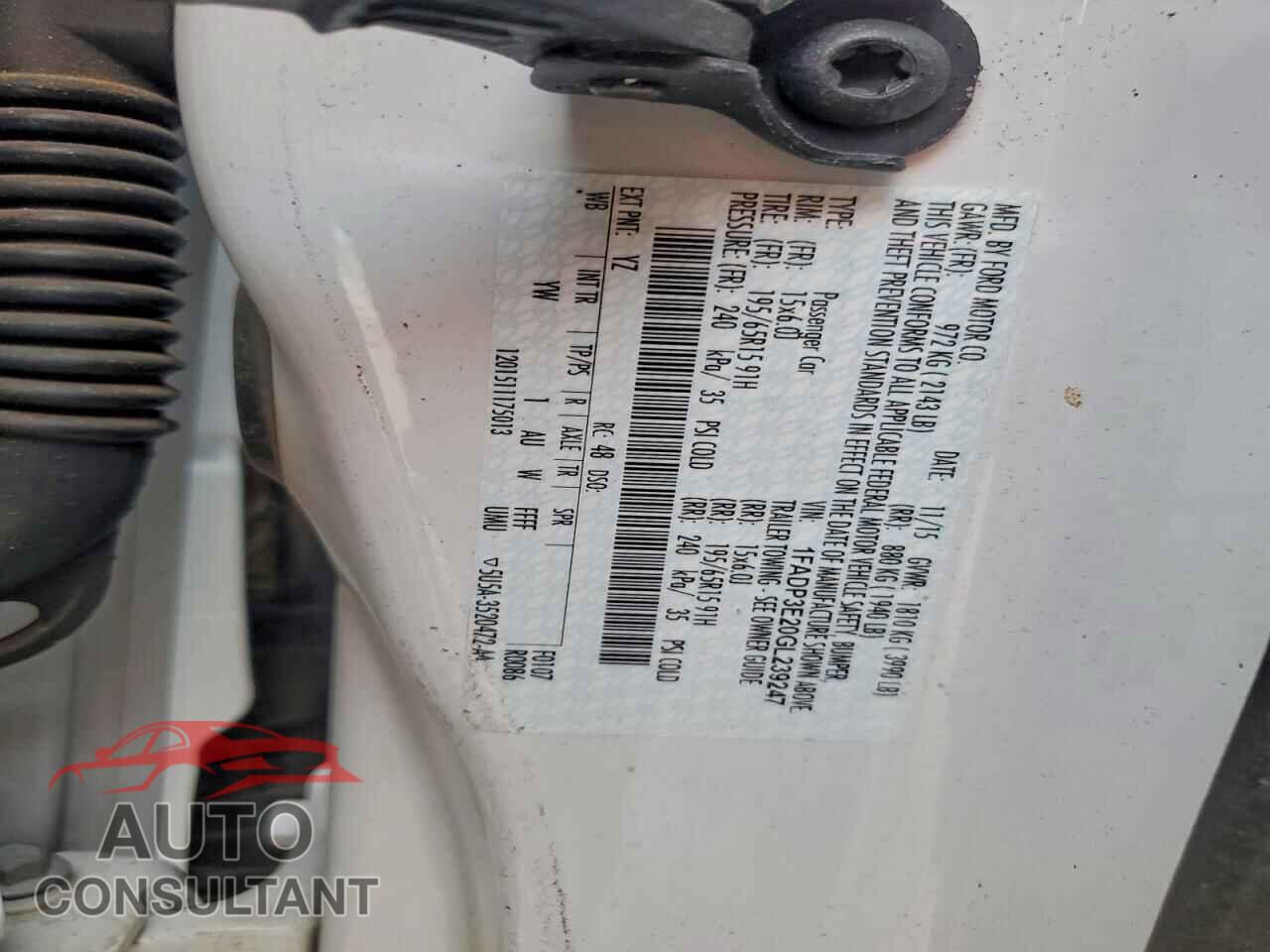 FORD FOCUS 2016 - 1FADP3E20GL239247