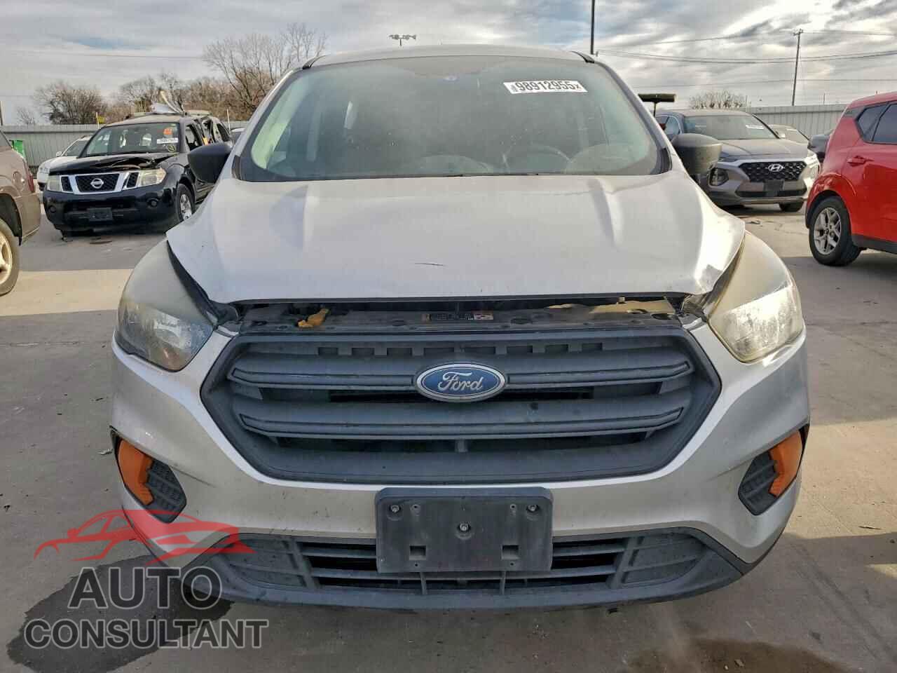 FORD ESCAPE 2018 - 1FMCU0F71JUB54227