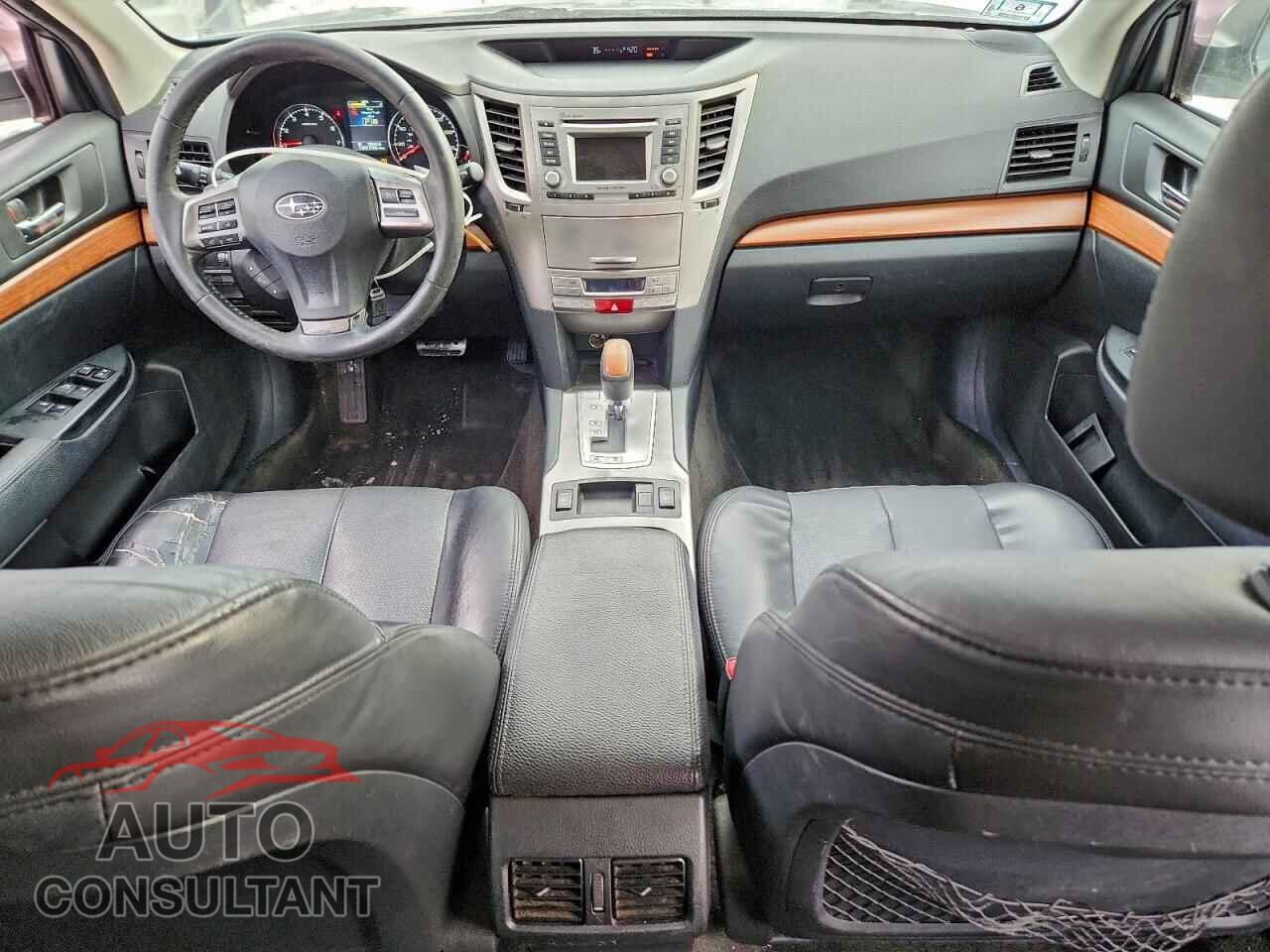 SUBARU OUTBACK 2013 - 4S4BRBKC6D3200785
