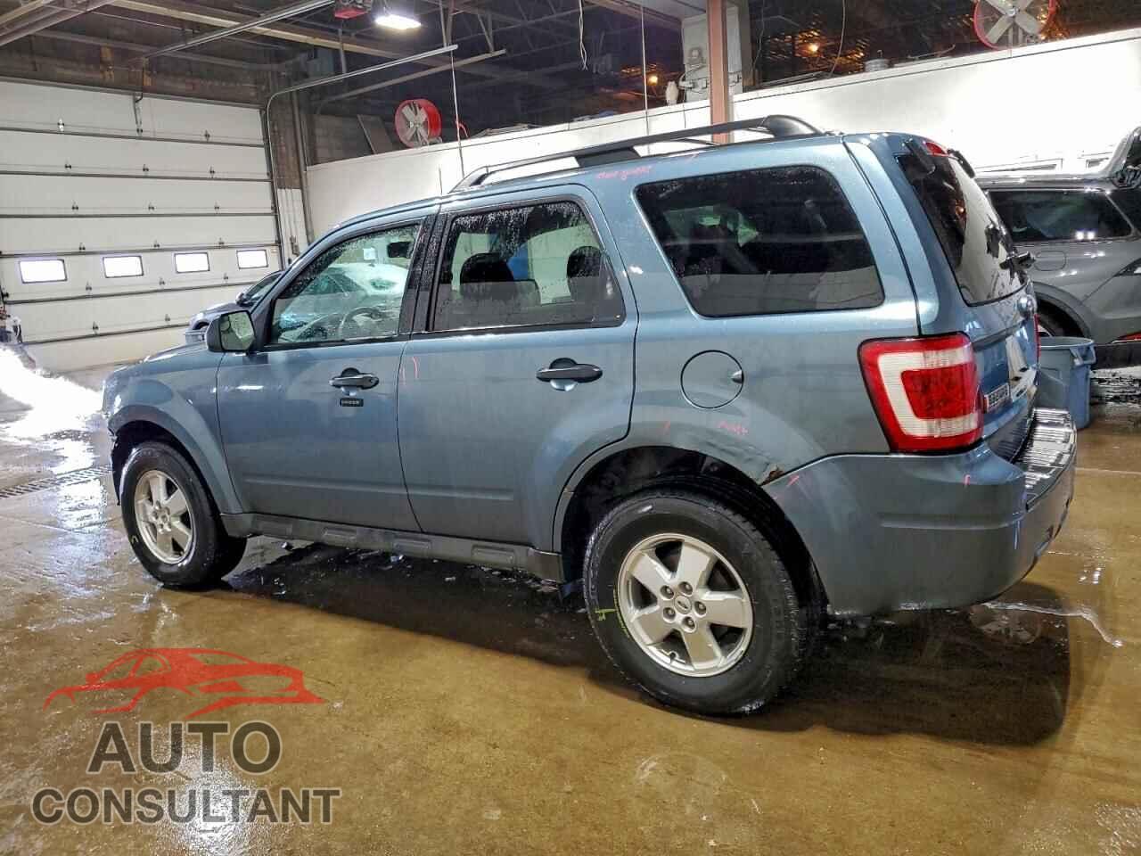 FORD ESCAPE 2010 - 1FMCU0D74AKD46210