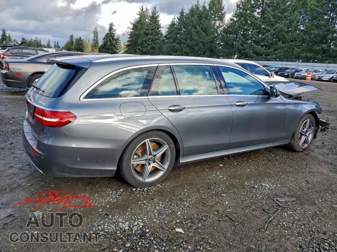 MERCEDES-BENZ E-CLASS 2019 - WDDZH6JB3KA519811