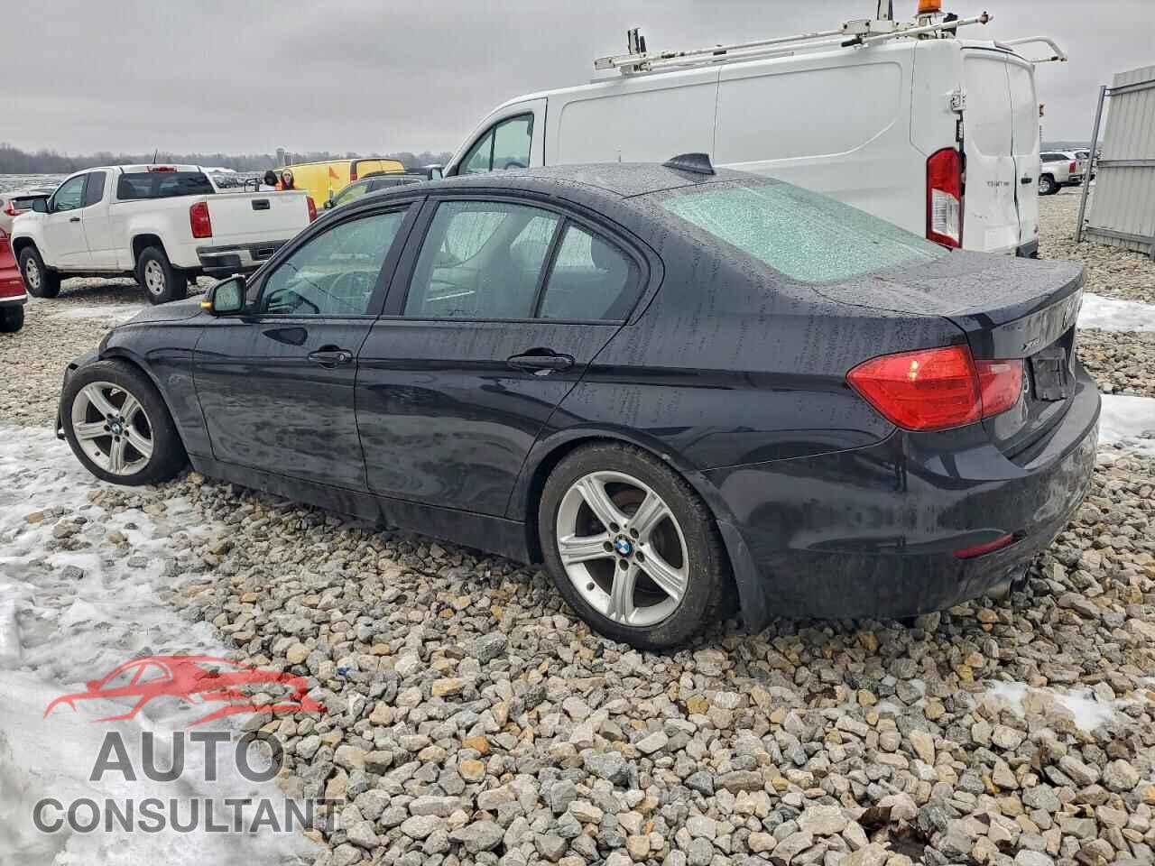 BMW 3 SERIES 2013 - WBA3B3G54DNR80672