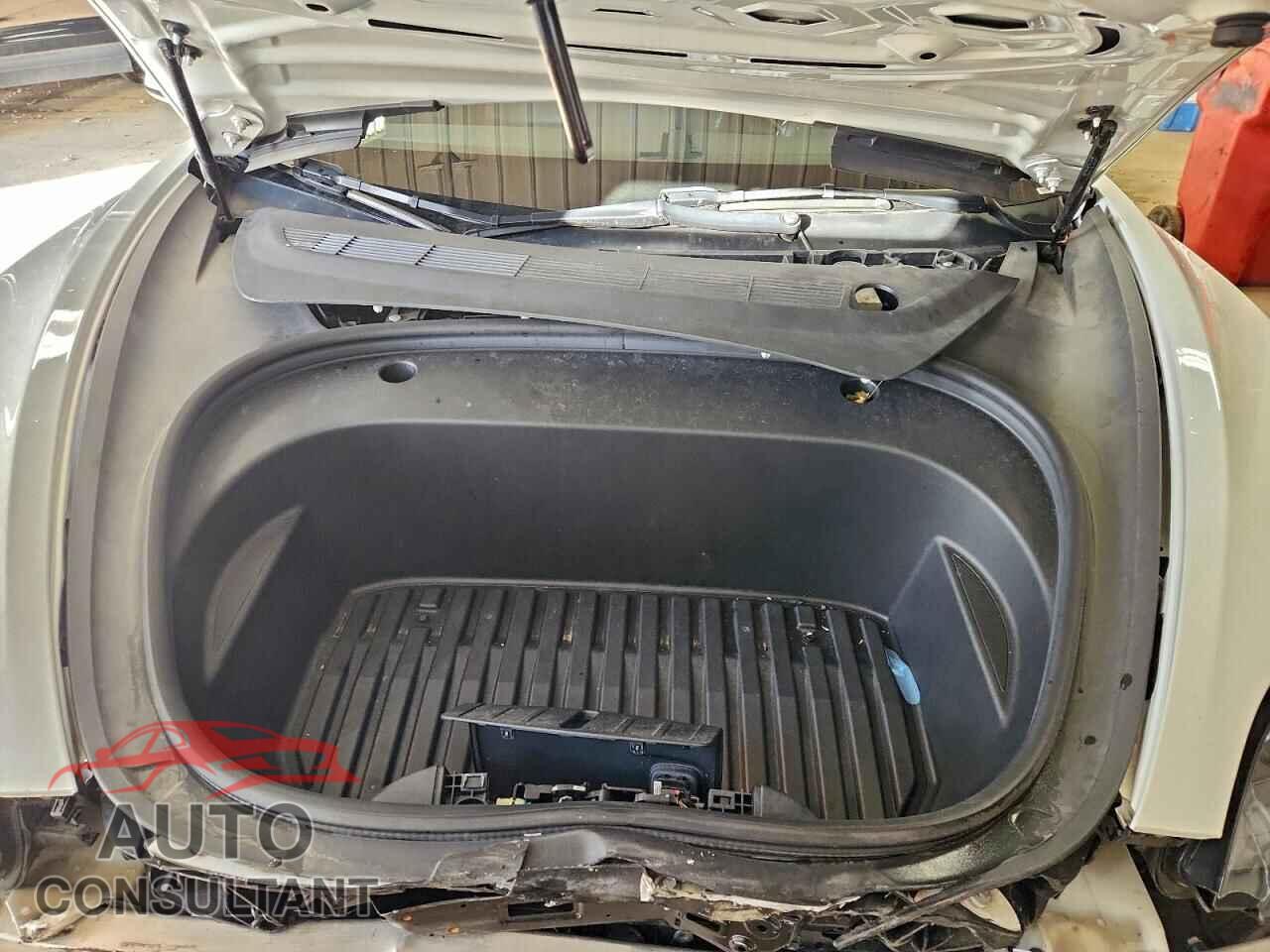 TESLA MODEL 3 2022 - 5YJ3E1EA5NF371296