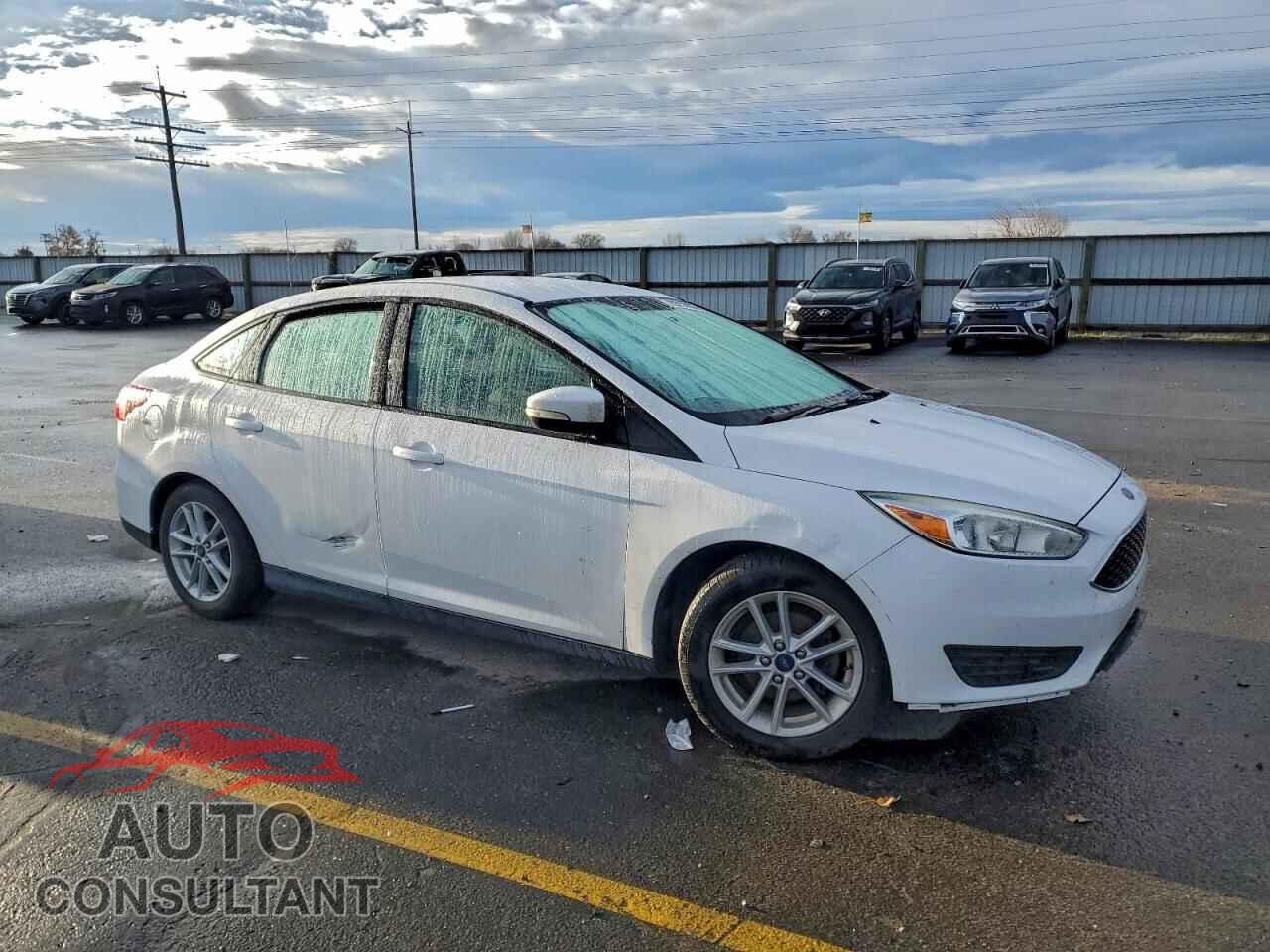 FORD FOCUS 2015 - 1FADP3F20FL348448