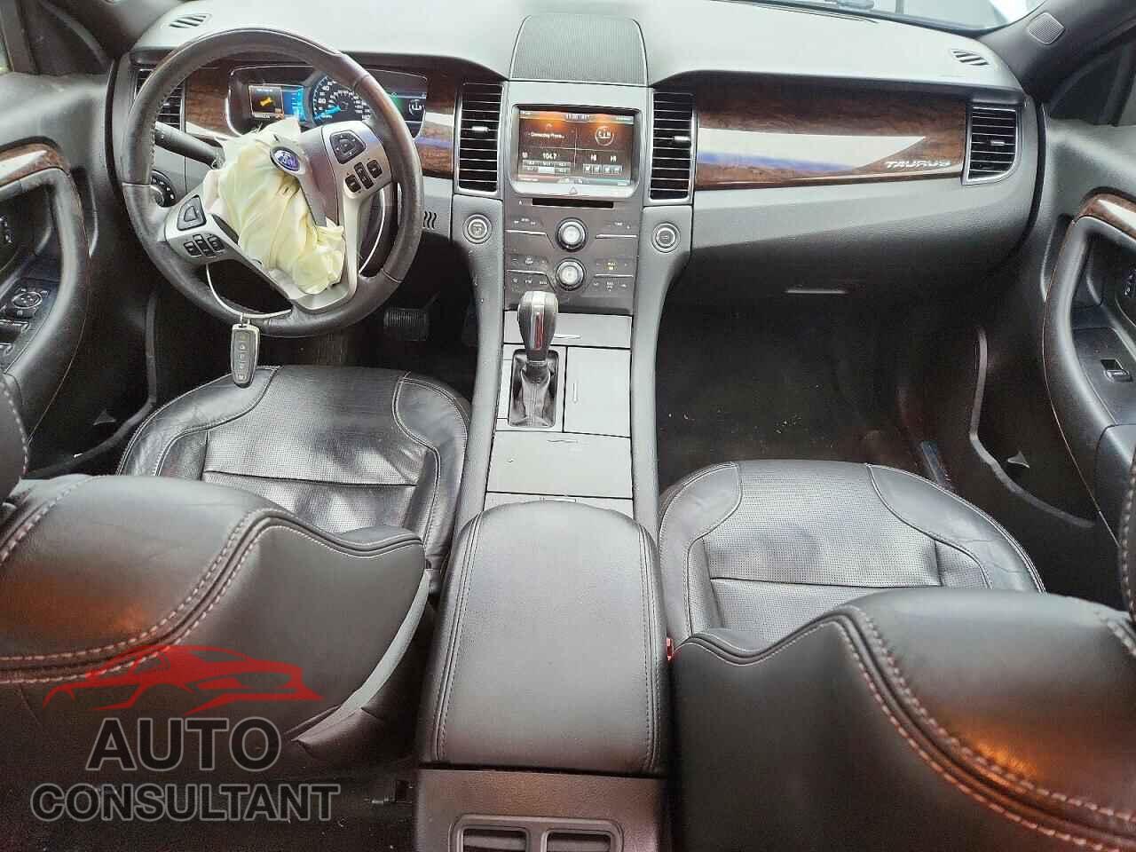 FORD TAURUS 2015 - 1FAHP2F89FG171052