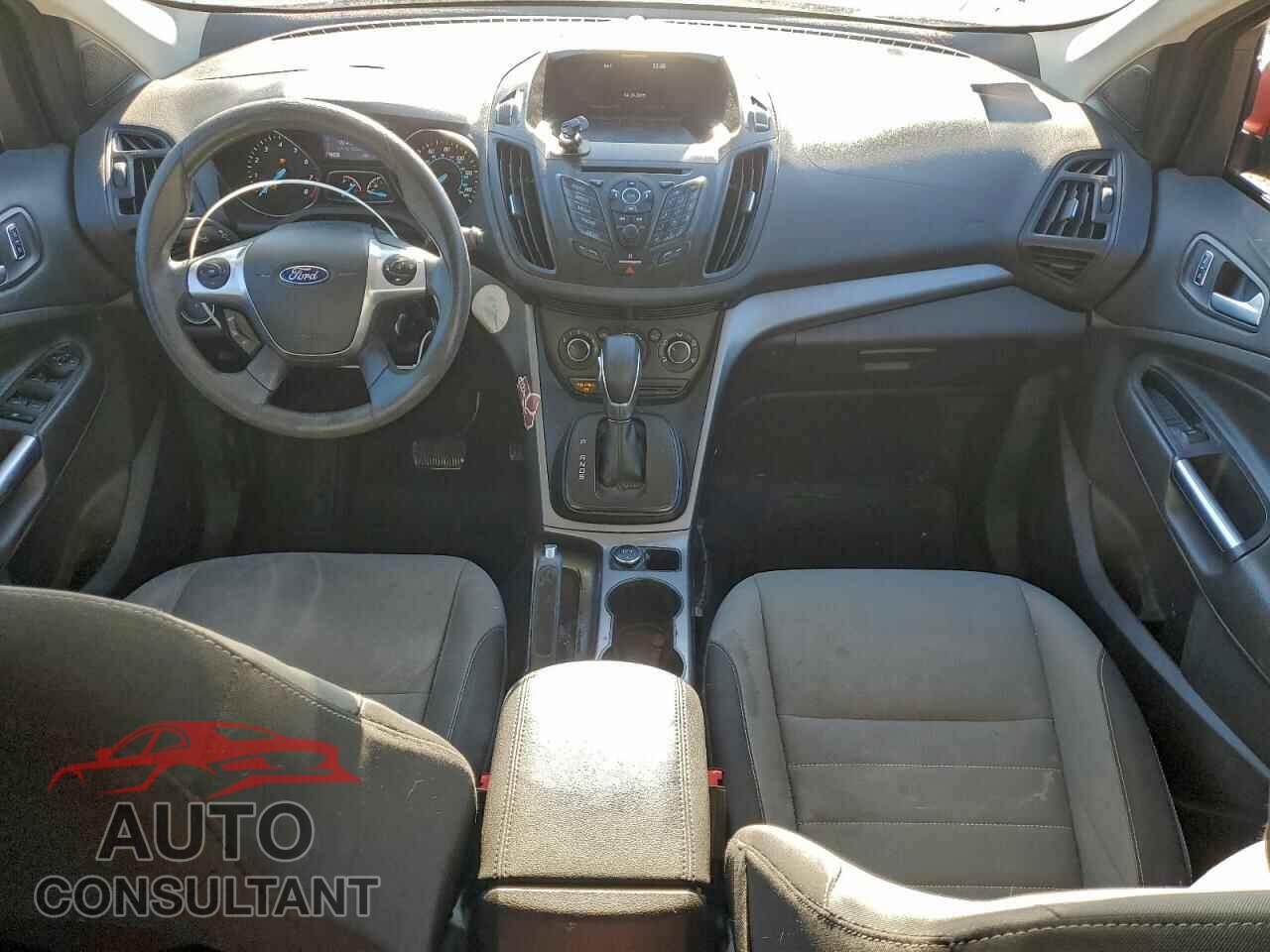 FORD ESCAPE 2015 - 1FMCU9G96FUB86277