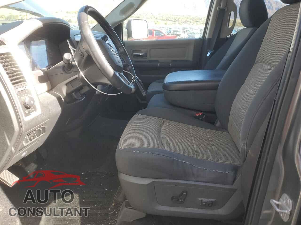 DODGE RAM 1500 2012 - 1C6RD7LT5CS297020