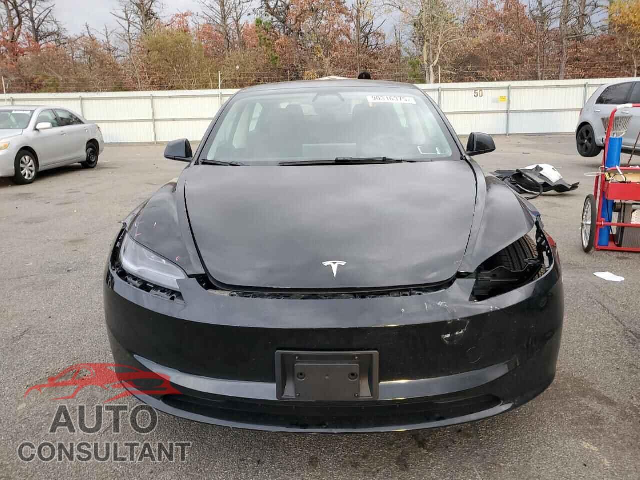 TESLA MODEL 3 2025 - 5YJ3E1EA9SF934278