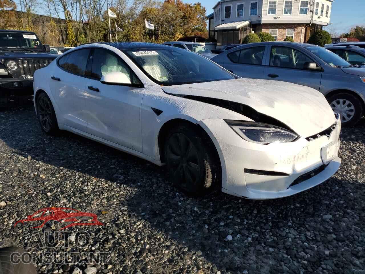 TESLA MODEL S 2023 - 5YJSA1E58PF522385