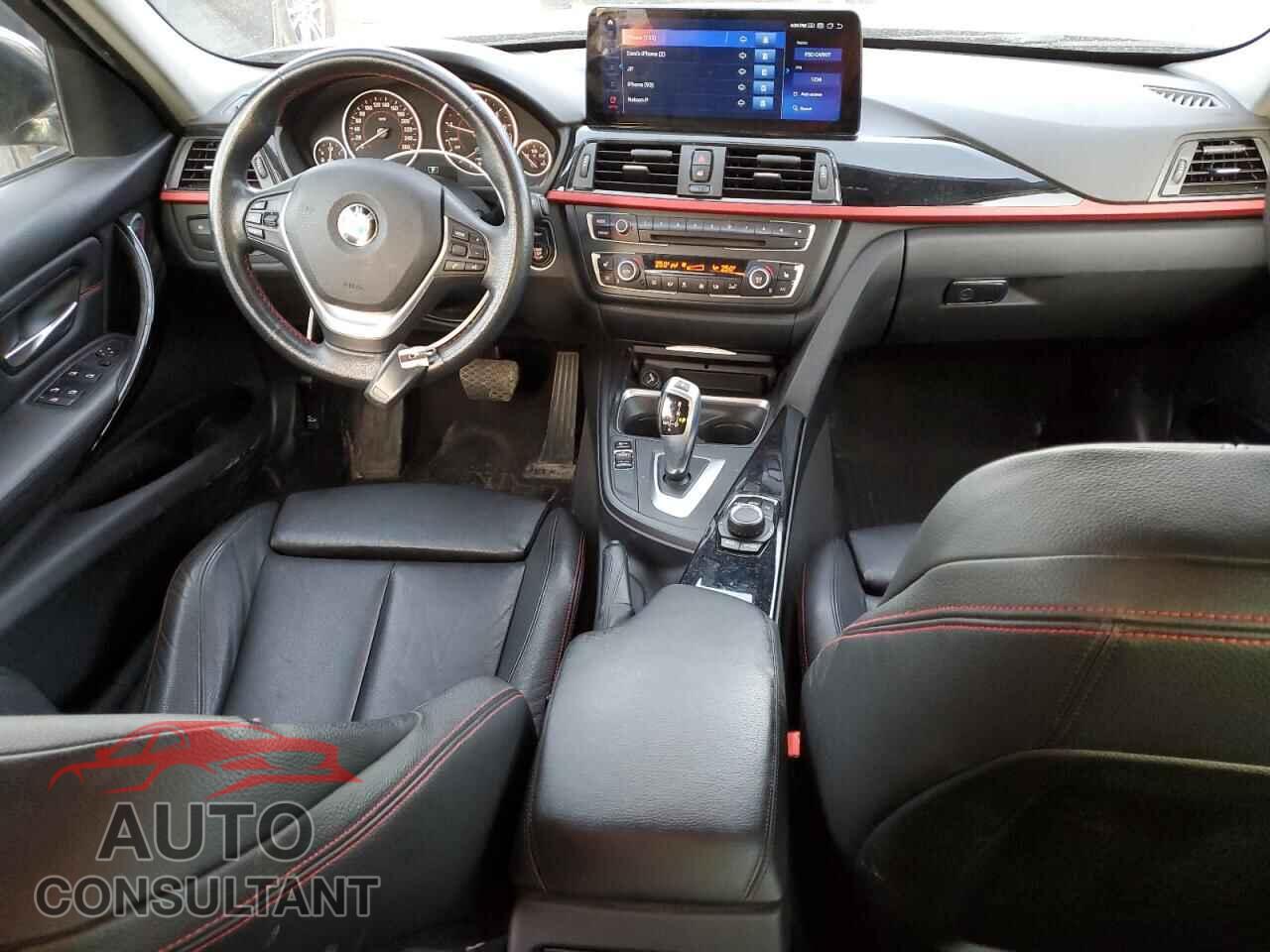 BMW 3 SERIES 2014 - WBA3C3C50EF985544