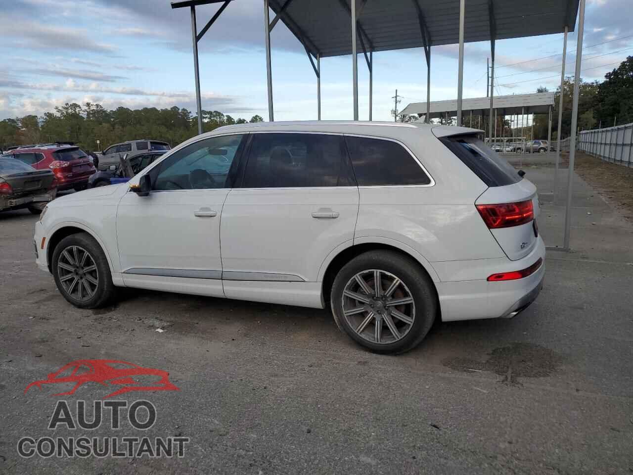 AUDI Q7 2017 - WA1LAAF73HD004949