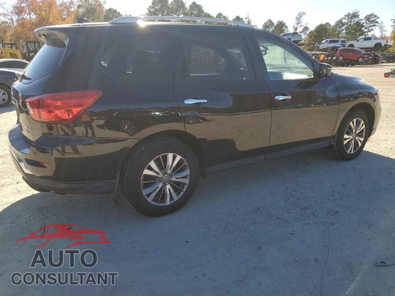 NISSAN PATHFINDER 2019 - 5N1DR2MM9KC638762