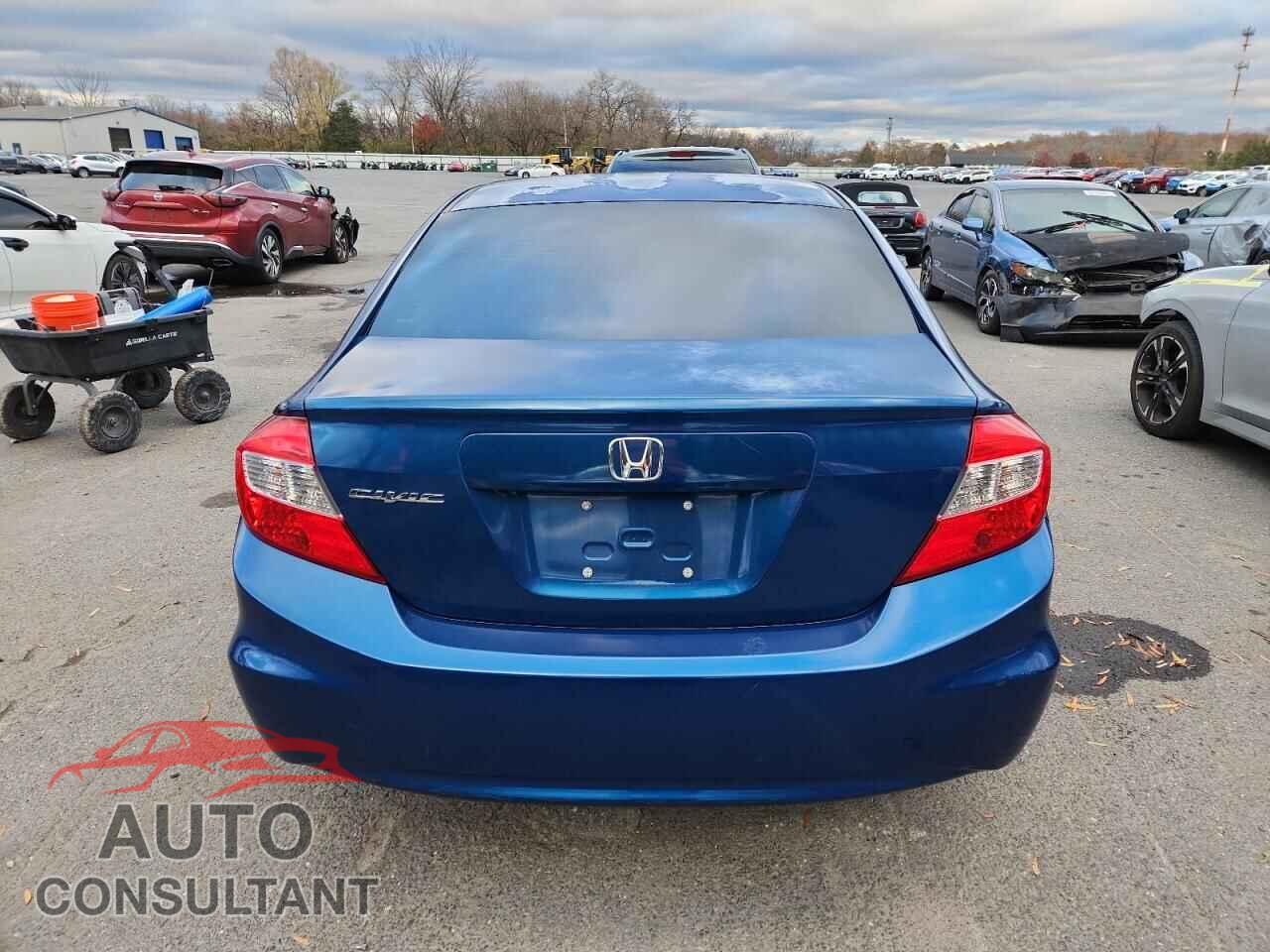 HONDA CIVIC 2012 - 2HGFB2F88CH531865