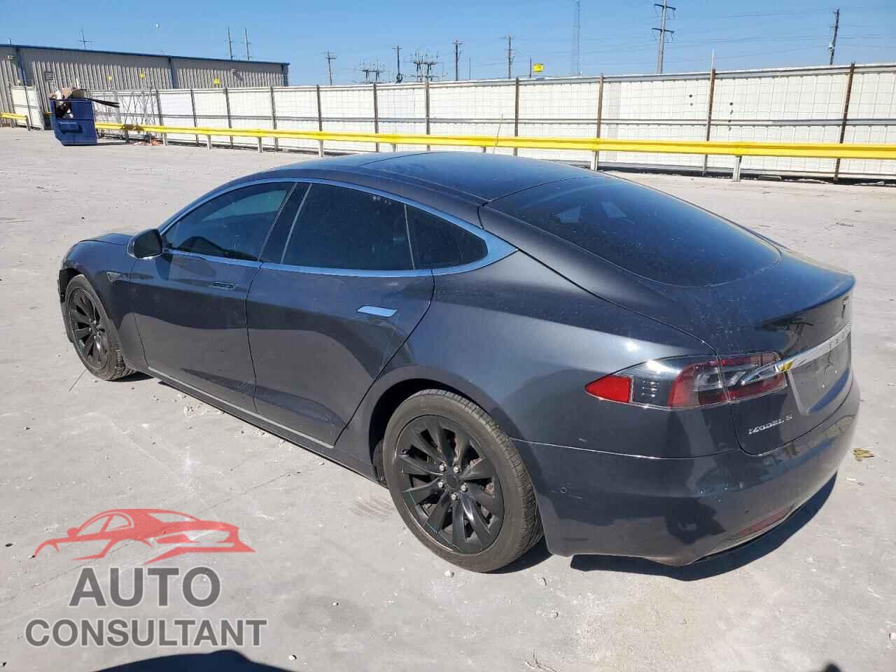 TESLA MODEL S 2016 - 5YJSA1E29GF145717