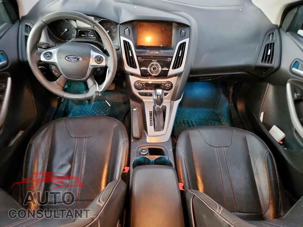 FORD FOCUS 2014 - 1FADP3K28EL291047