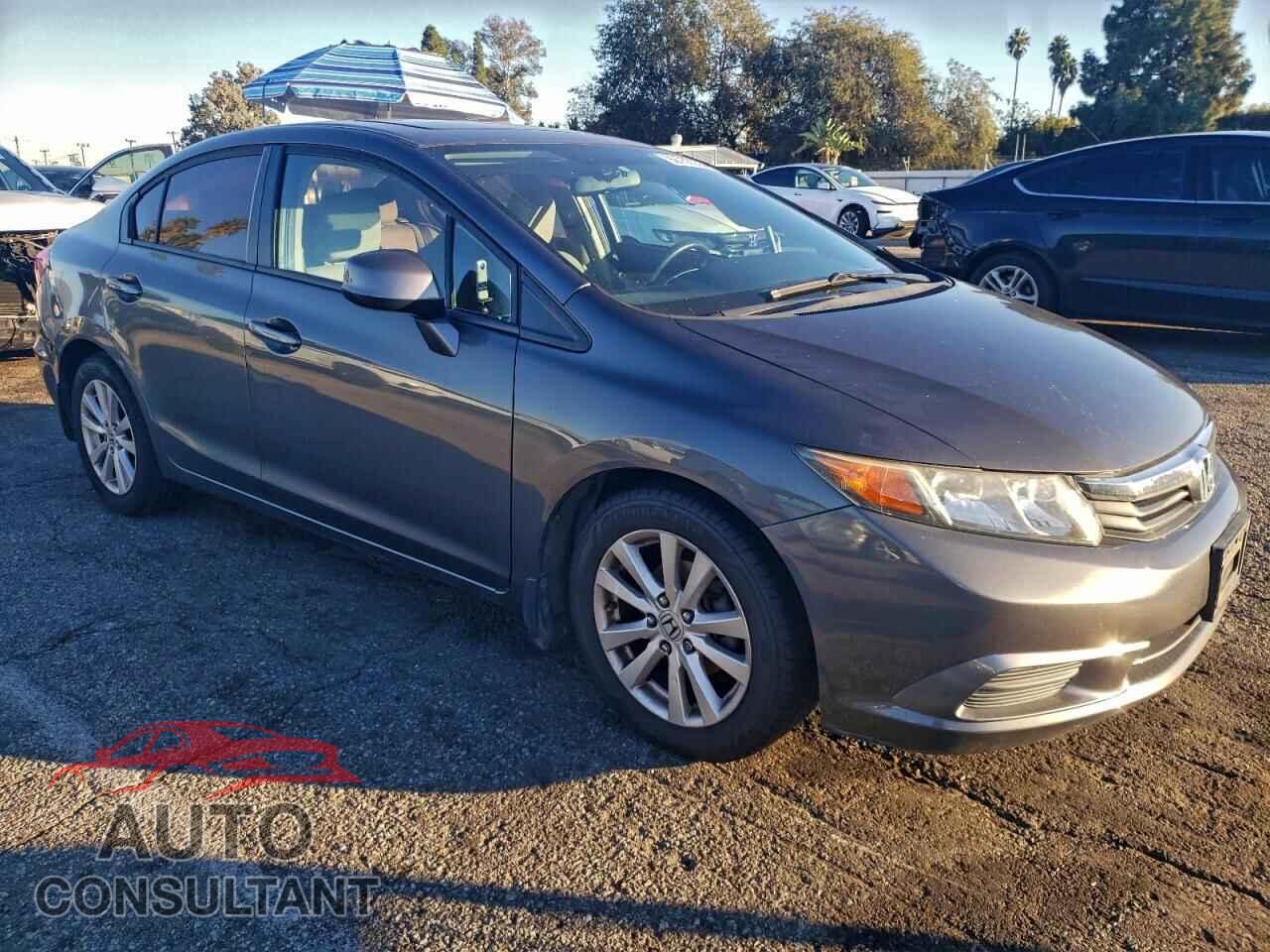 HONDA CIVIC 2012 - 2HGFB2F86CH301256