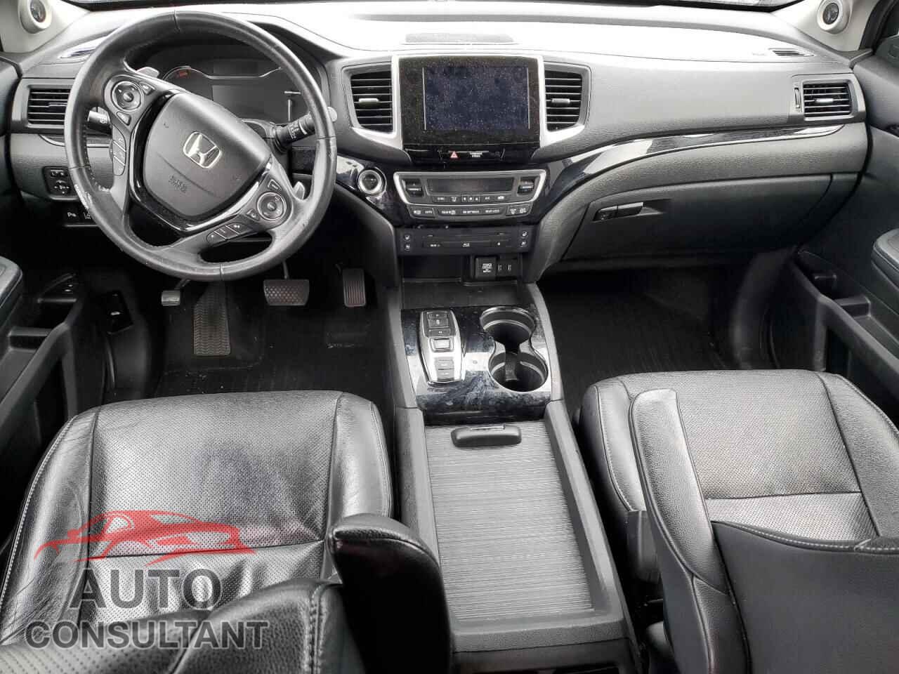 HONDA PILOT 2017 - 5FNYF6H03HB099614